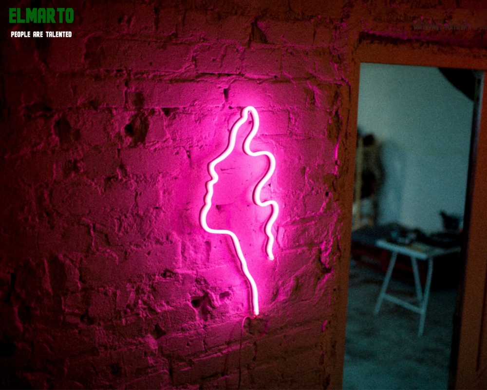 Girl's Profile, Woman Sign, Unbreakable Neon Sign Night Light - Elmarto